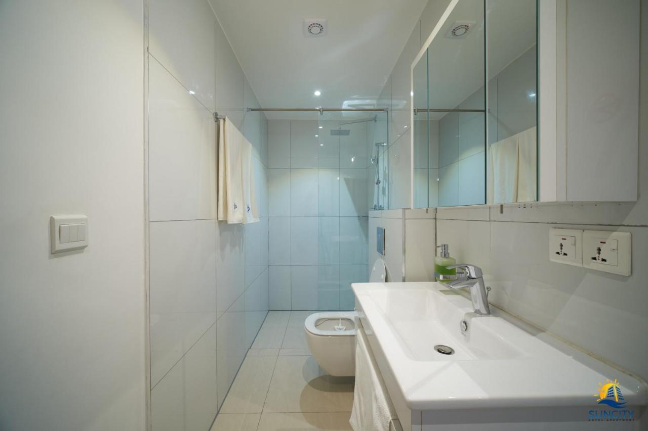 Suncity Hotel Apartment Аккра Екстер'єр фото
