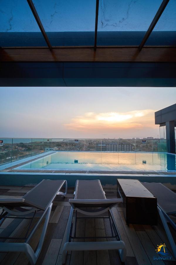 Suncity Hotel Apartment Аккра Екстер'єр фото