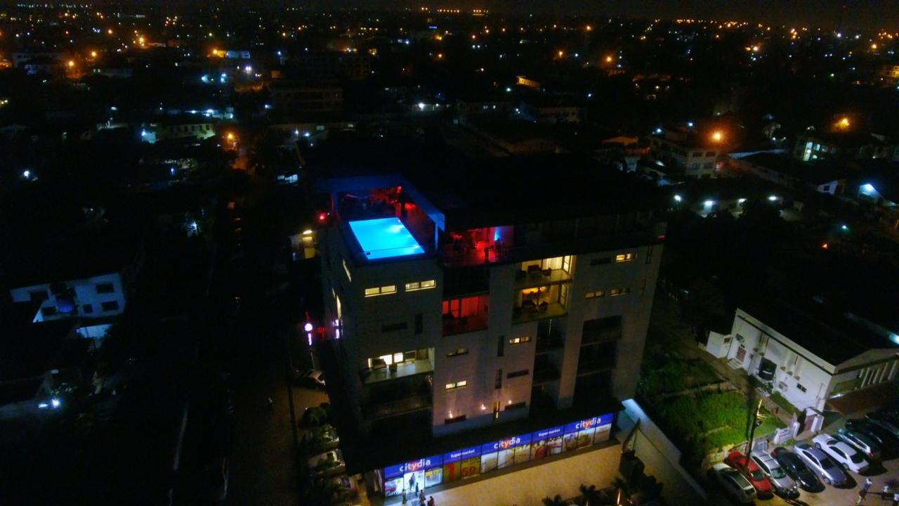 Suncity Hotel Apartment Аккра Екстер'єр фото