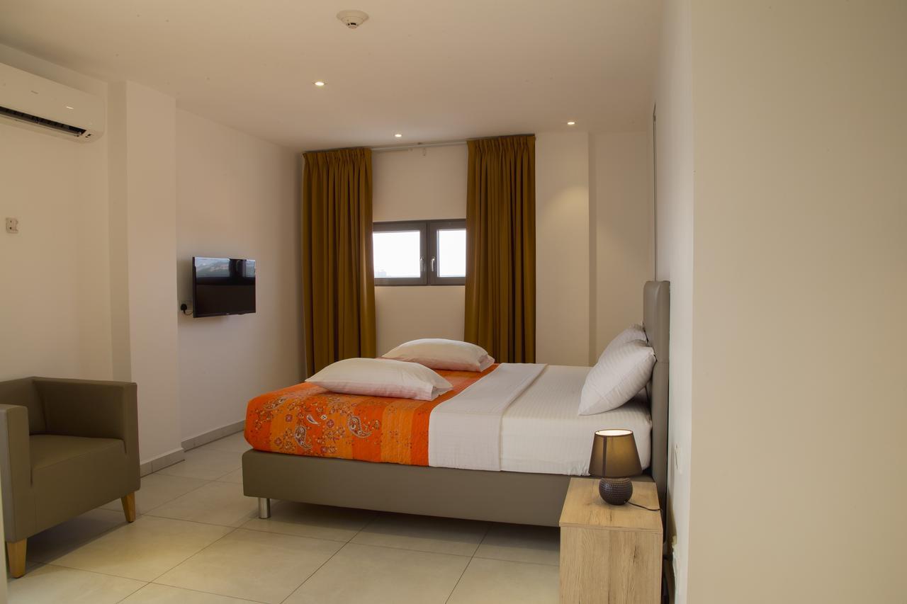 Suncity Hotel Apartment Аккра Екстер'єр фото
