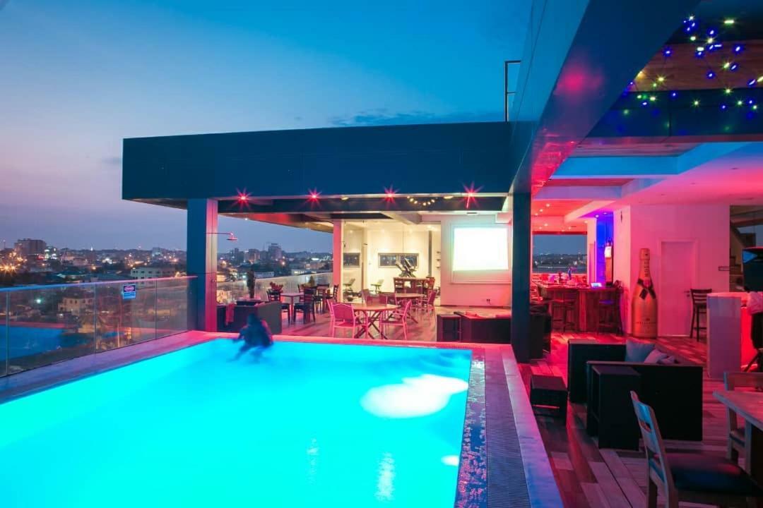 Suncity Hotel Apartment Аккра Екстер'єр фото